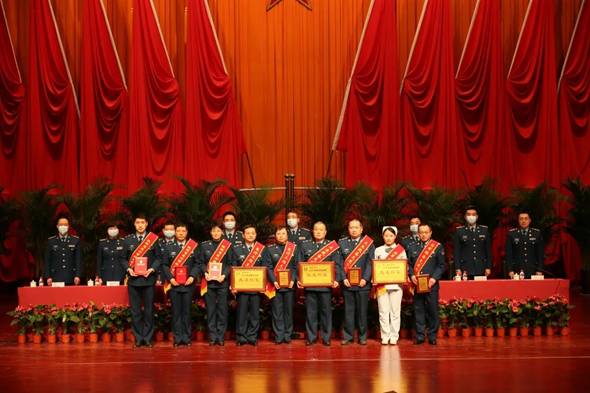12陕西省医疗帮扶先进个人,医疗工作、卫生战备、为军服务先进单位及个人获得者代表.webp.jpg
