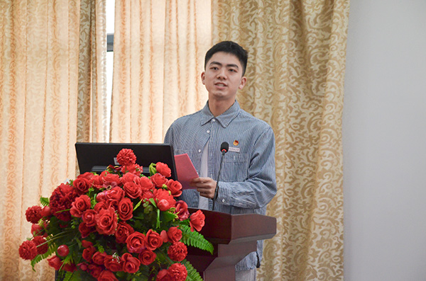 1f72d91417d54fe1bc59829fbb2d751a.jpg 王红宇8.jpg